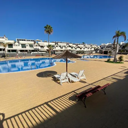 Geranios 21 Tenerife * קוסטה דל סילנסיו